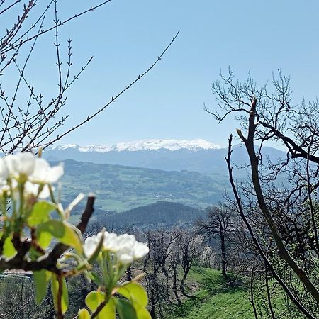 Bed and Breakfast Casale Monte Valestra à Bebbio Extérieur photo