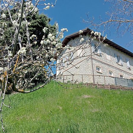 Bed and Breakfast Casale Monte Valestra à Bebbio Extérieur photo