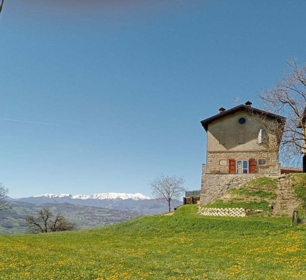Bed and Breakfast Casale Monte Valestra à Bebbio Extérieur photo